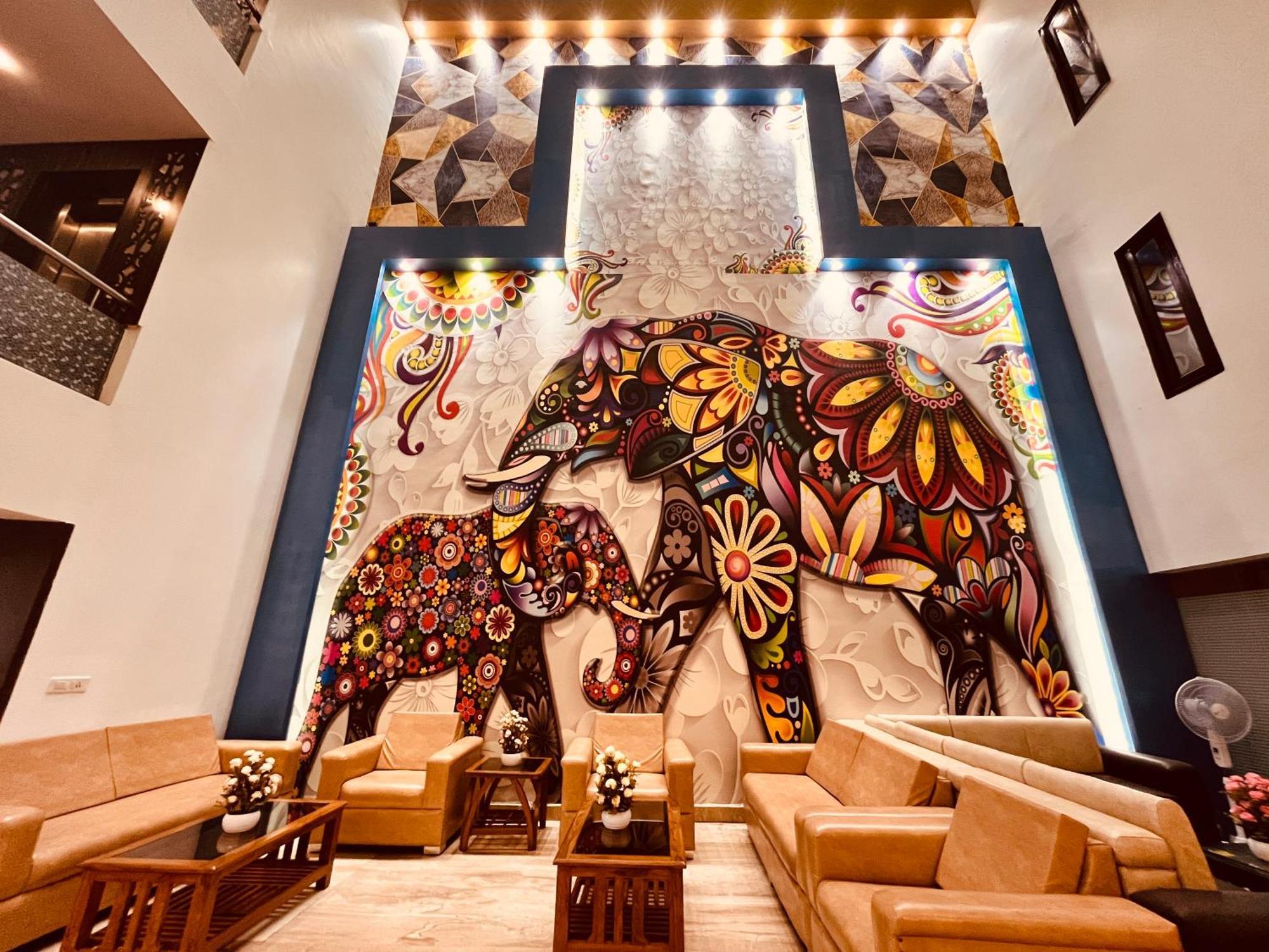 Hotel The Gold Inn - Karol Bagh Delhi Kültér fotó