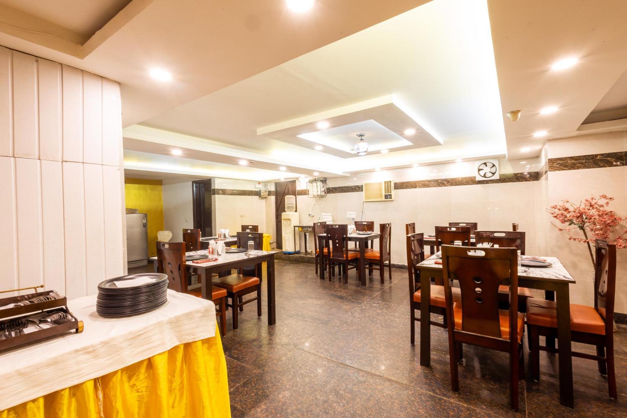 Hotel The Gold Inn - Karol Bagh Delhi Kültér fotó