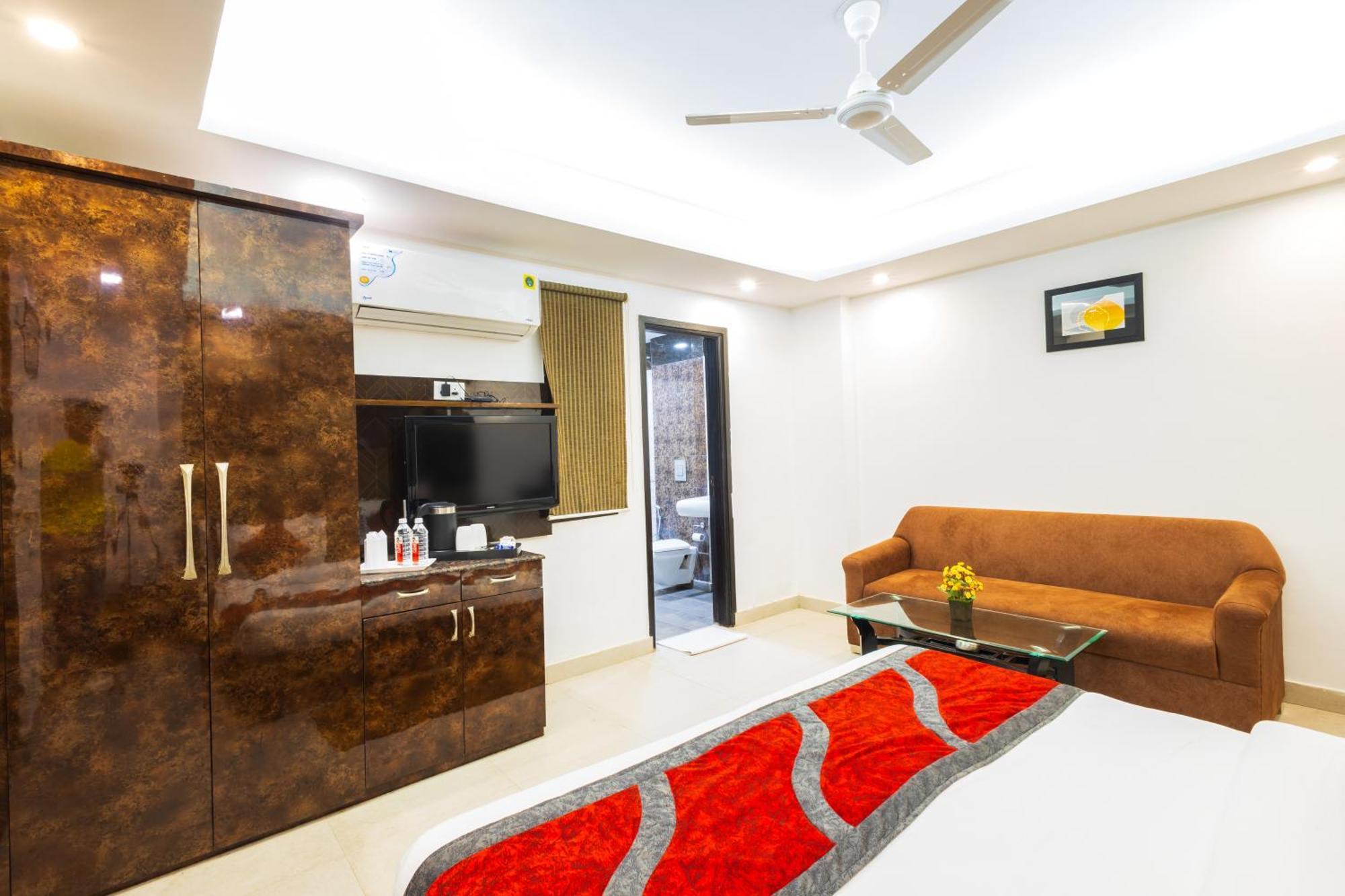 Hotel The Gold Inn - Karol Bagh Delhi Kültér fotó