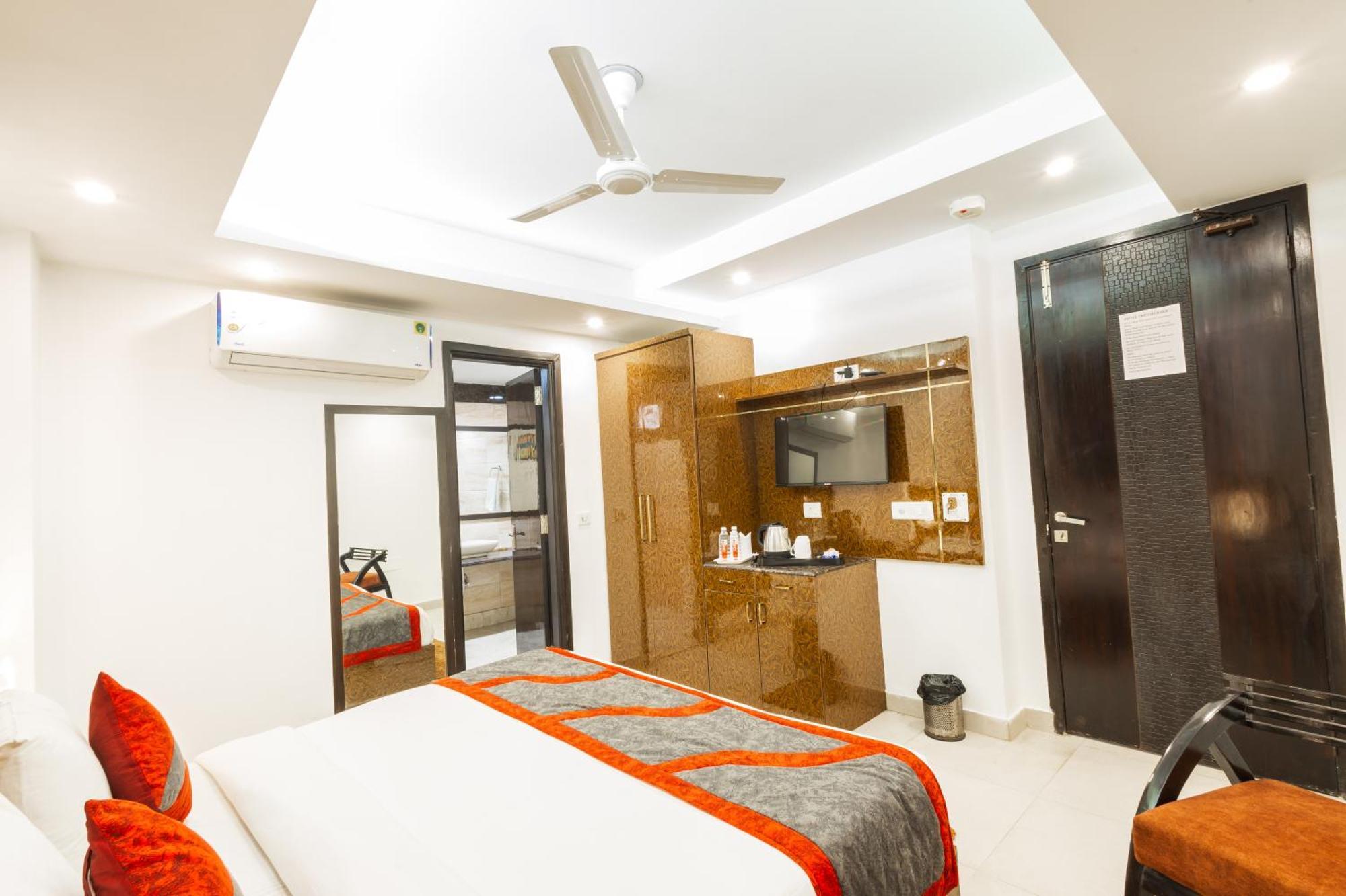 Hotel The Gold Inn - Karol Bagh Delhi Kültér fotó