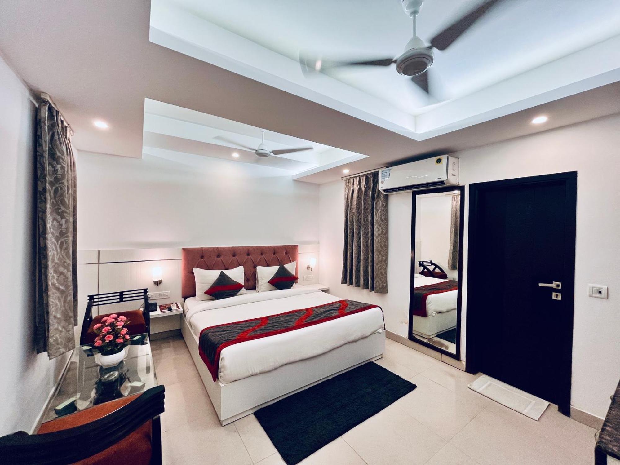 Hotel The Gold Inn - Karol Bagh Delhi Kültér fotó
