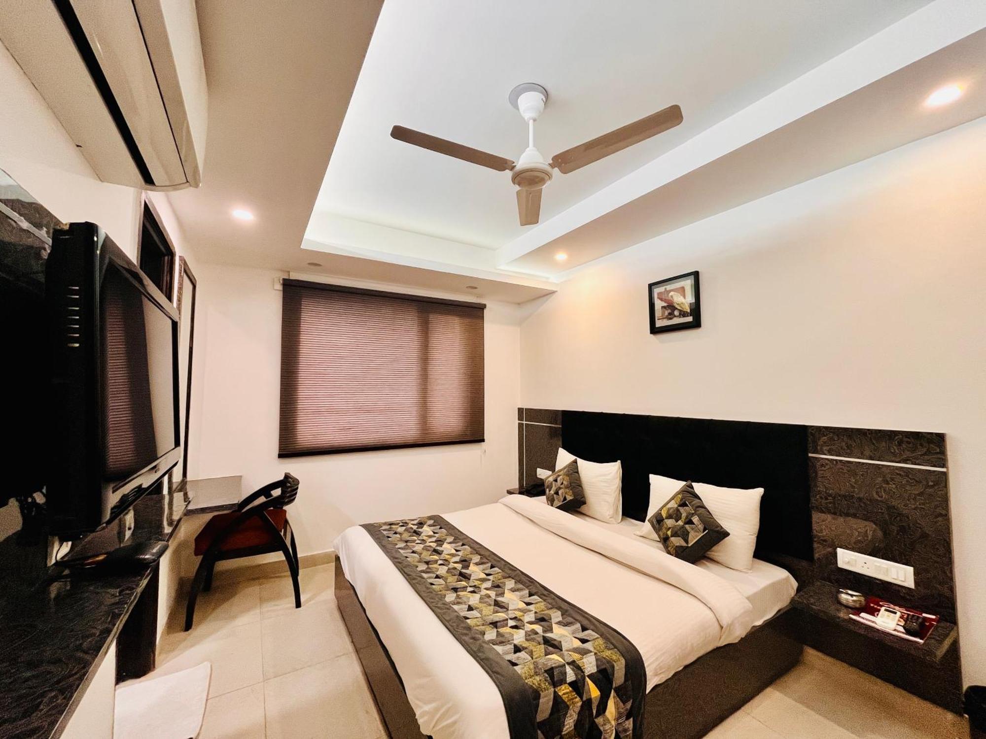 Hotel The Gold Inn - Karol Bagh Delhi Kültér fotó