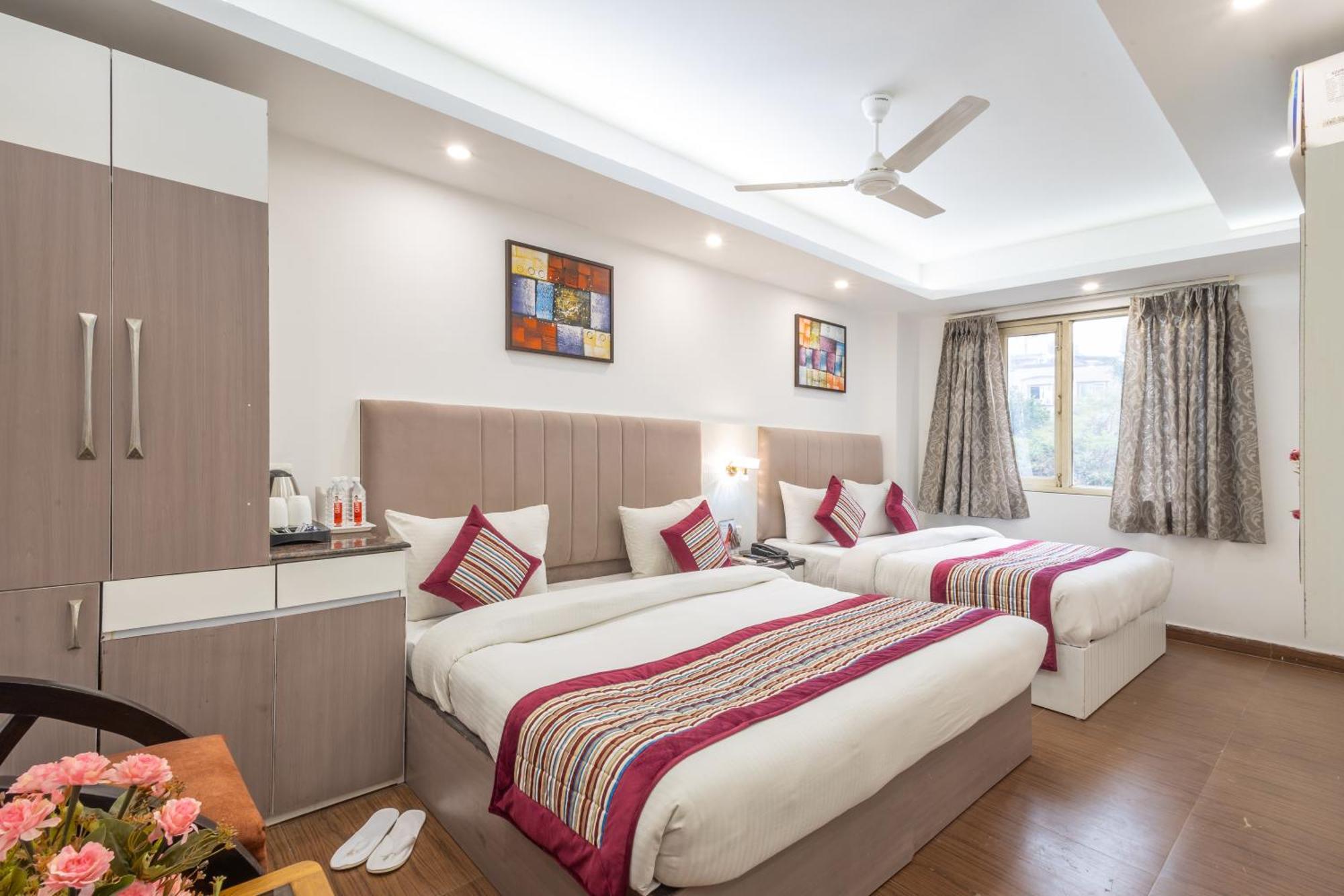Hotel The Gold Inn - Karol Bagh Delhi Kültér fotó