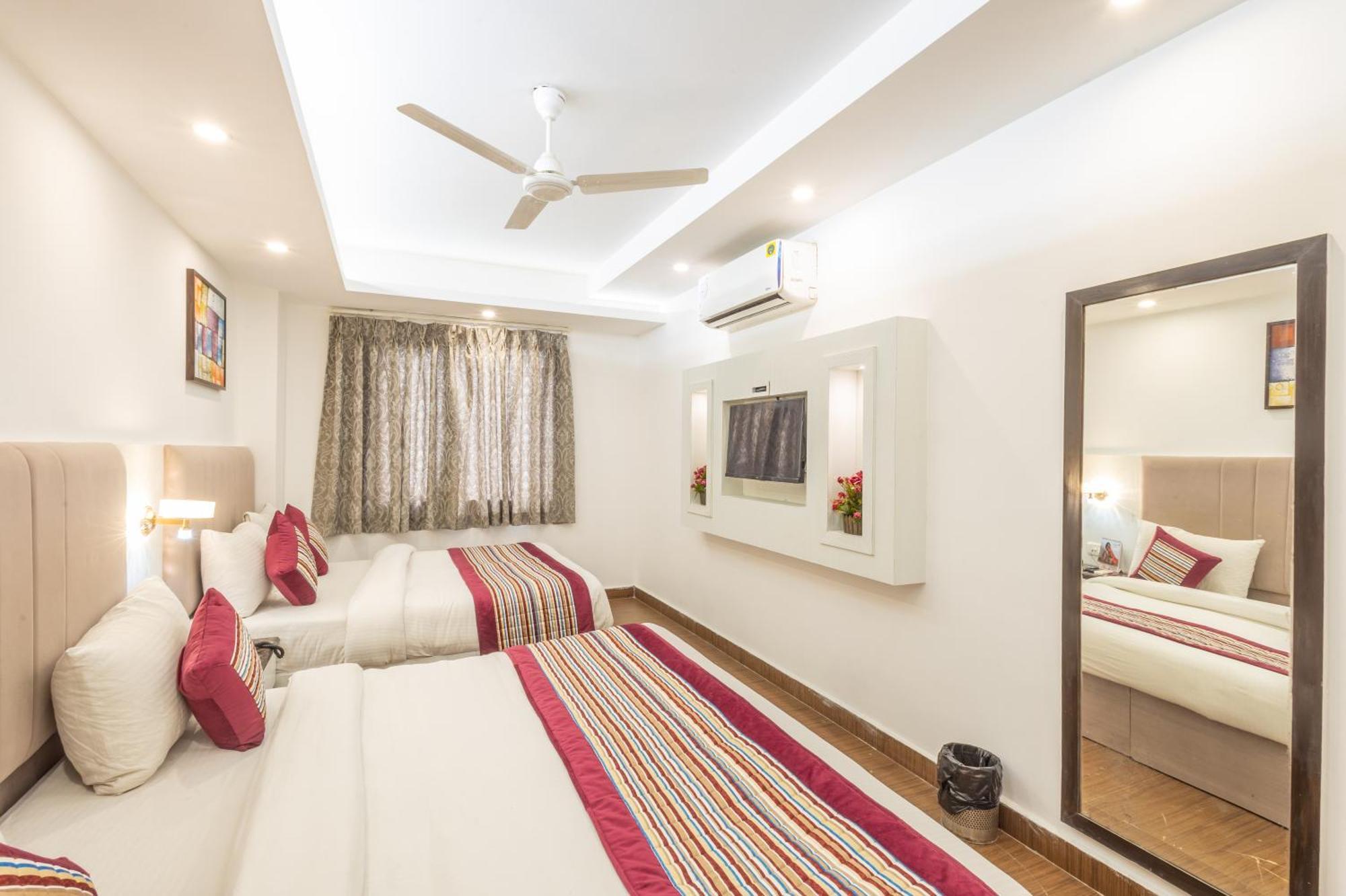 Hotel The Gold Inn - Karol Bagh Delhi Kültér fotó